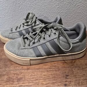 Green Daily 4.0 Mens Adidas Shoes Sz 7